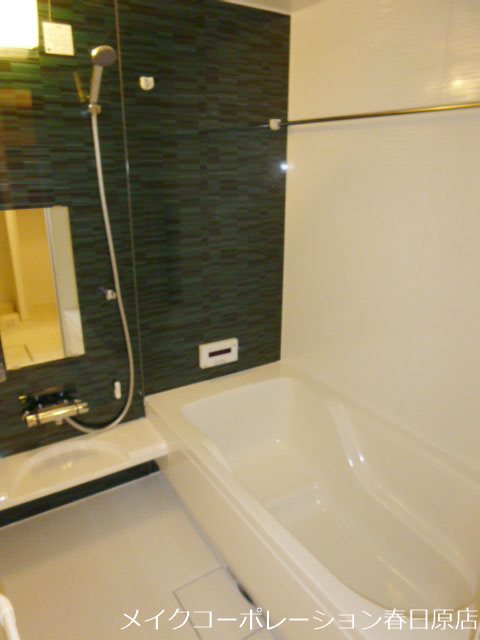 写真は同型タイプ ジョアセジュール博多南2号館 風呂画像