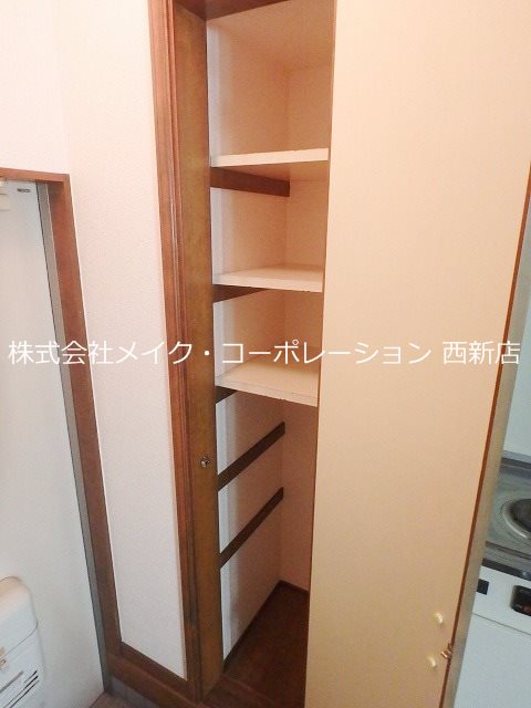 Jハウス 玄関