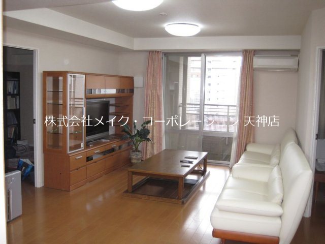 コアマンション大手門タワー リビング