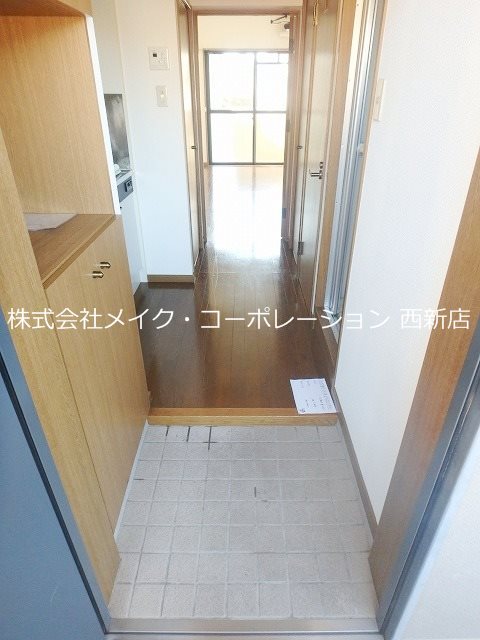 プレステージ室見 玄関