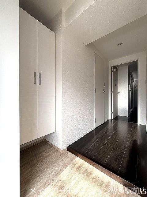 サニークレスト須崎町 玄関