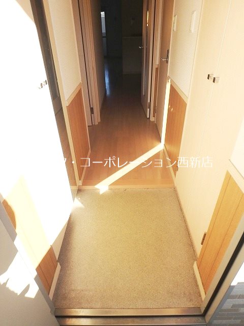 玄関 ドルチェ・ヴィータ 玄関