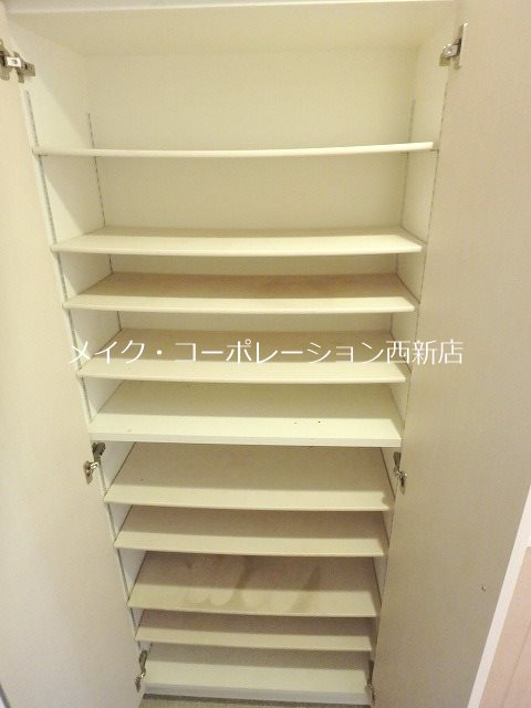 玄関 ドルチェ・ヴィータ その他8