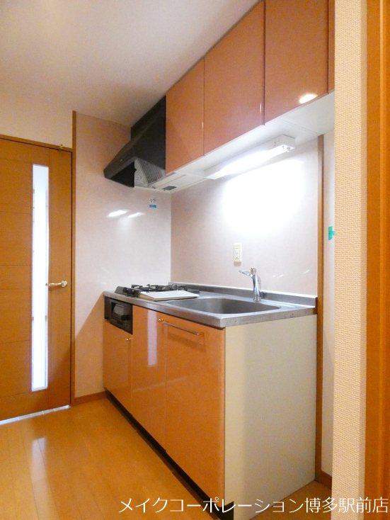 ピュアドームグランテージ博多 キッチン