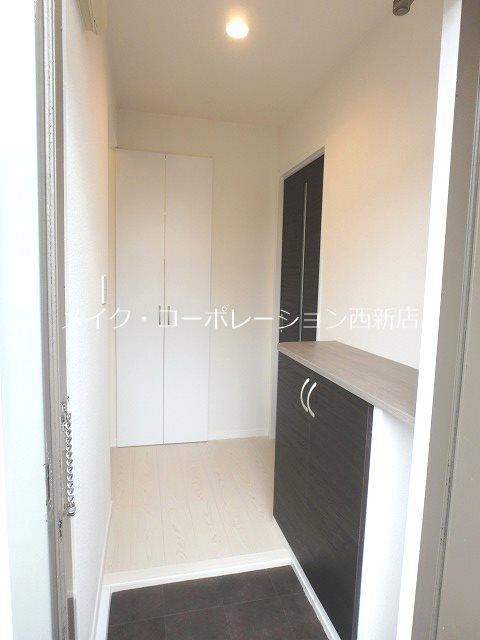 ジュエル原 玄関