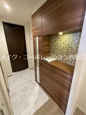 ブライトS6 玄関