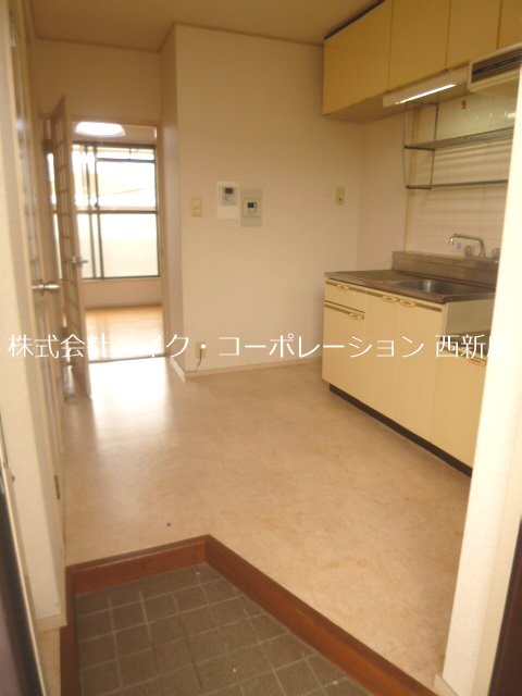 玄関 ウエストコート青木 玄関