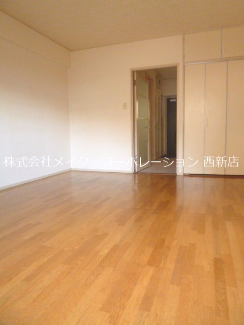 リビング ウエストコート青木 リビング