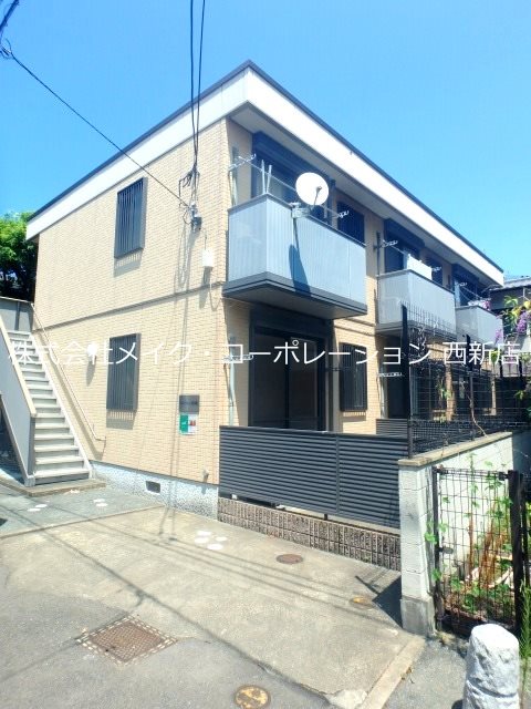 シャーメゾン西新 外観