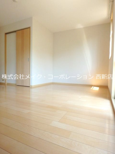 シャーメゾン西新 リビング