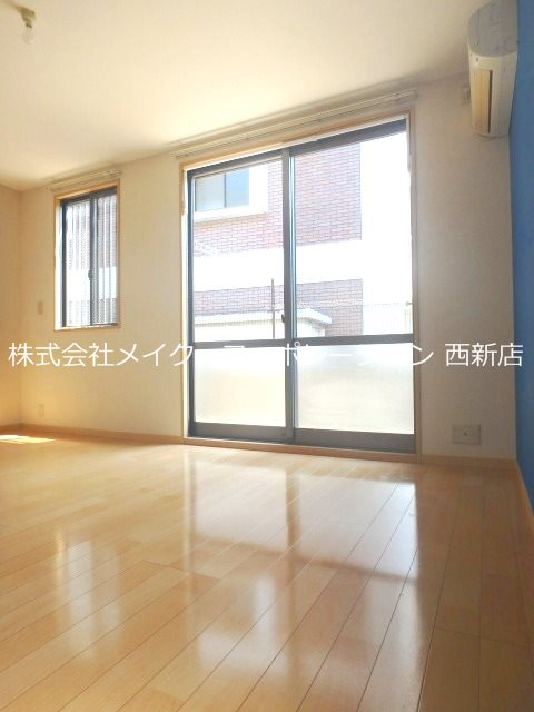 シャーメゾン西新 ベランダ