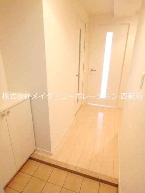 玄関 レジディア西新【Lタイプ】 玄関