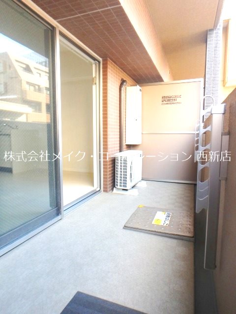 ネストピア西新～ネット無料～ ベランダ