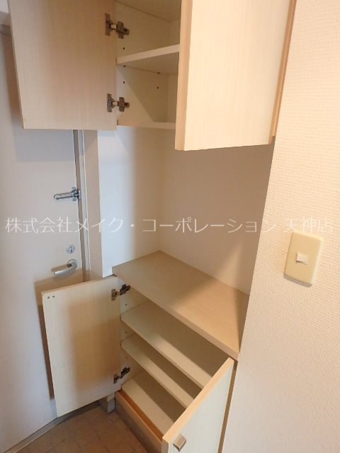 玄関 リヴェール渡辺通南 その他11