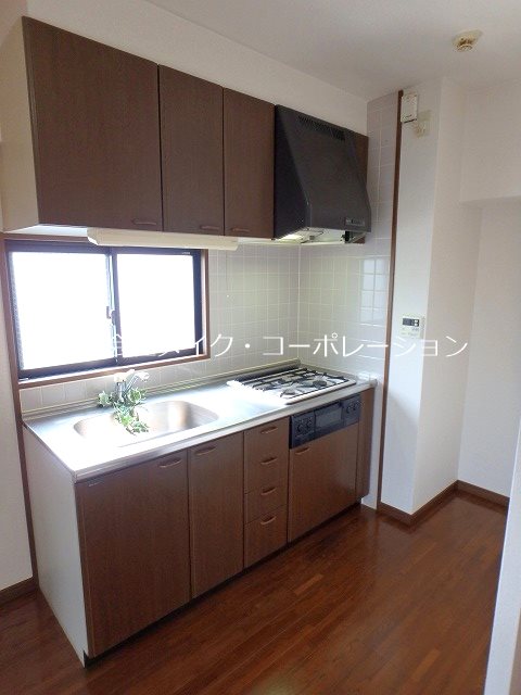 アドヴェル荒江 キッチン