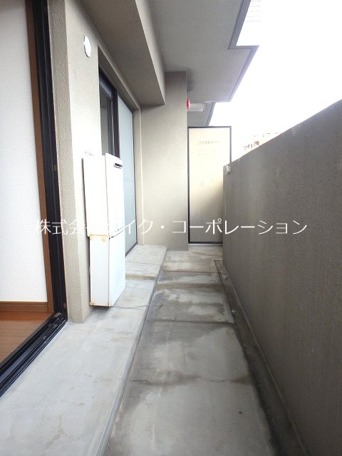 アドヴェル荒江 ベランダ