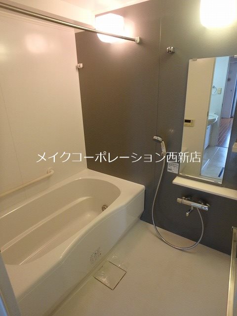 ラクレイス西新 風呂画像