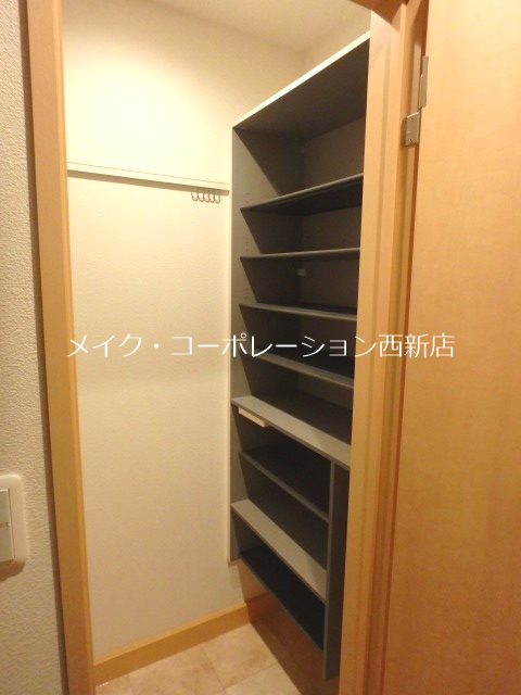 玄関 パインコート城西 その他10
