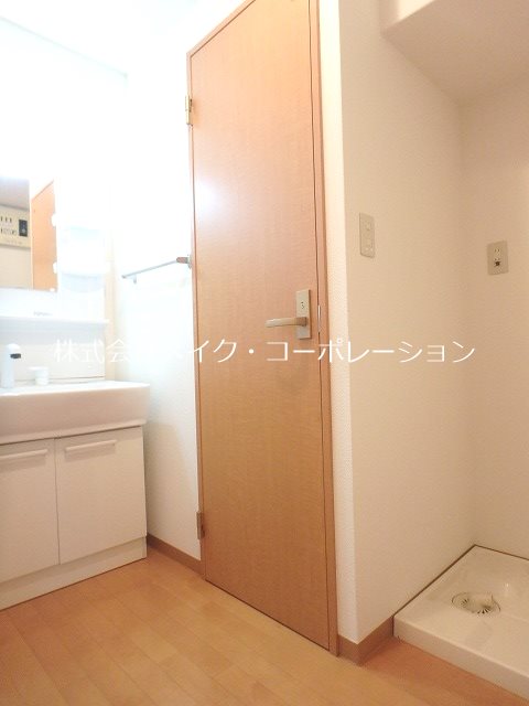 洗面所 エテルノ その他14