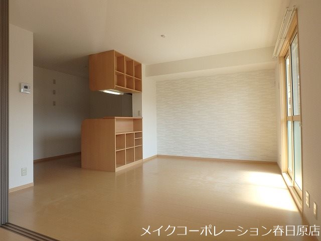 エルブ・ソヴァージュ リビング