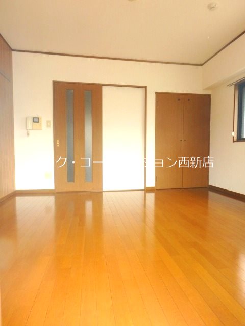 リビング クオリス城西 リビング