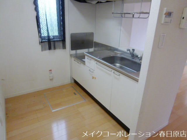 写真は同型タイプ アムールメゾン キッチン