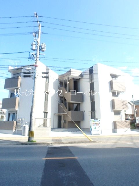 ワードローブ次郎丸~ネット無料~ 外観