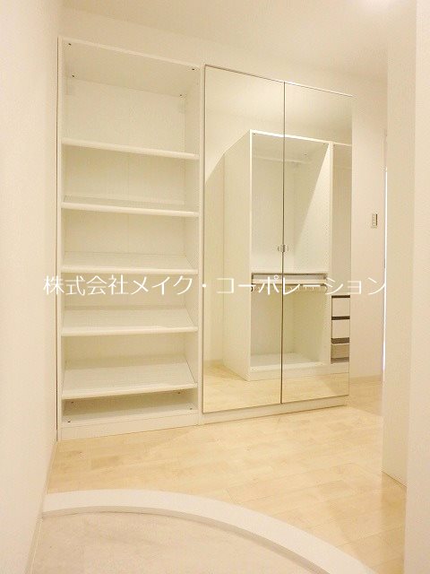 ワードローブ次郎丸~ネット無料~ 玄関