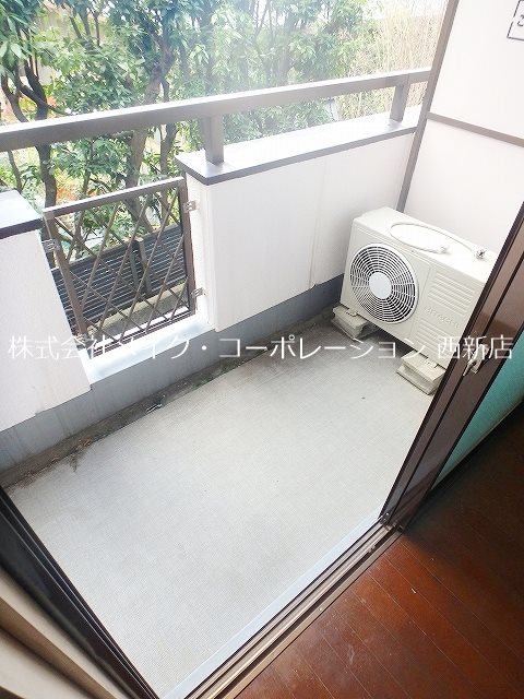 グランドシティ西新 ベランダ