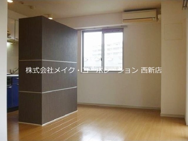 MK　BLDG. リビング