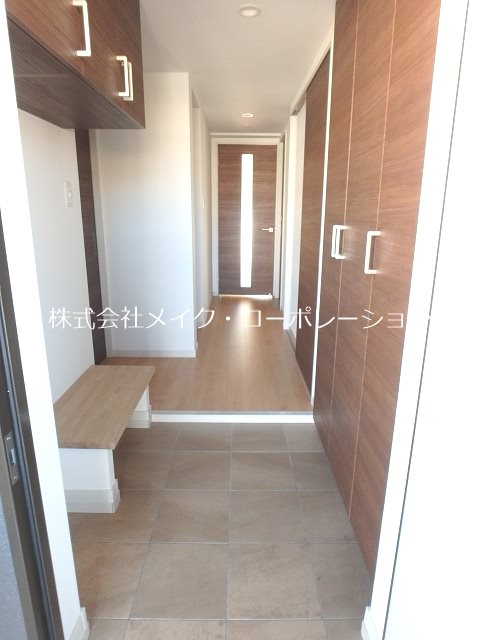 玄関 ル パルテール城南 玄関