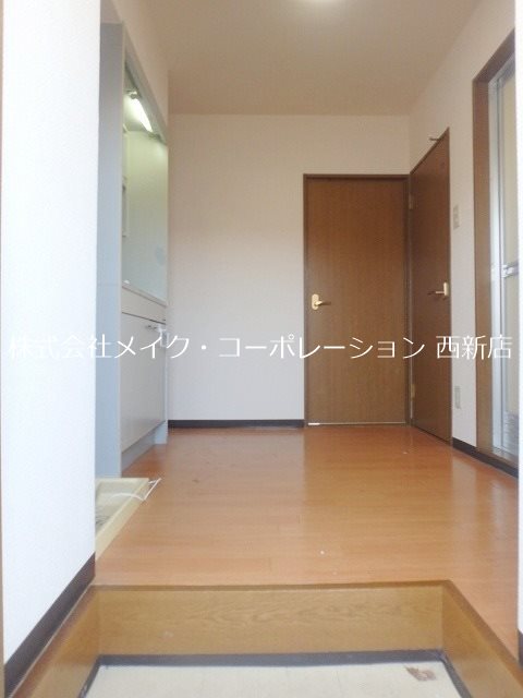 玄関 プレステージ室見南~ネット無料~ 玄関