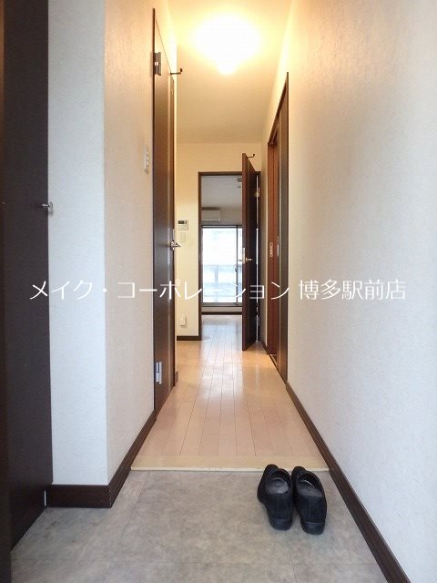 玄関 Aレガート博多駅 玄関