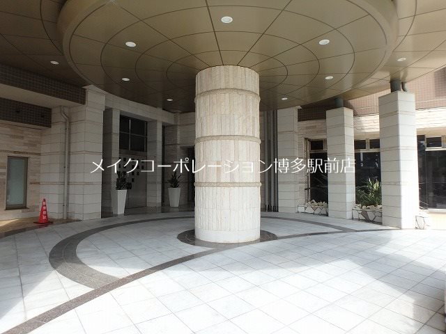 ウェルリバービュー天神  外観