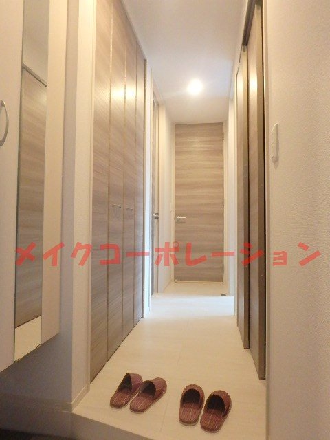 D-room那の川 玄関