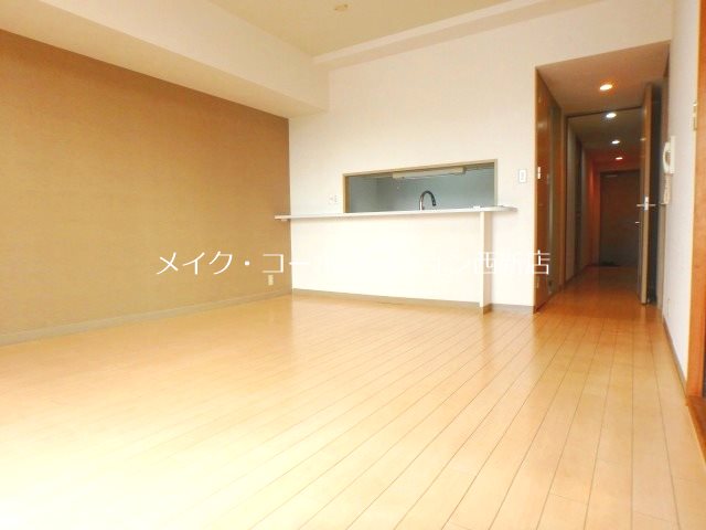 プライムメゾン百道浜 リビング