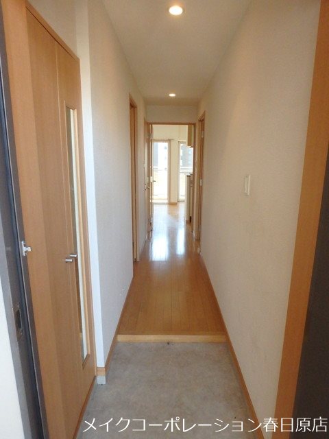 グランパ藤永田 玄関