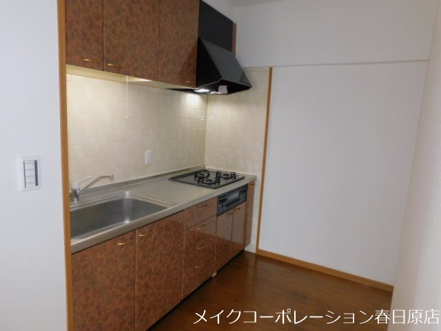 写真は同型タイプ オーデブラン博多南 キッチン