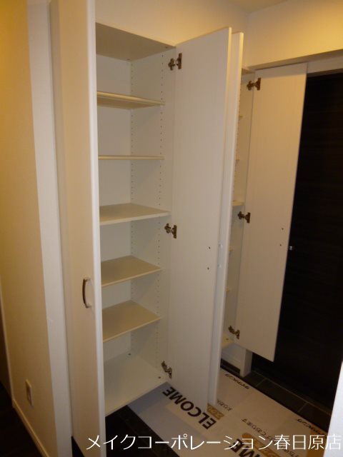 アムシュトラーセ 玄関