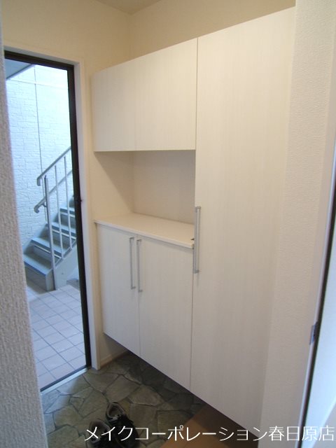 玄関 グランドハイツB棟 玄関