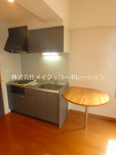 ハイディングプレイス荒江 キッチン