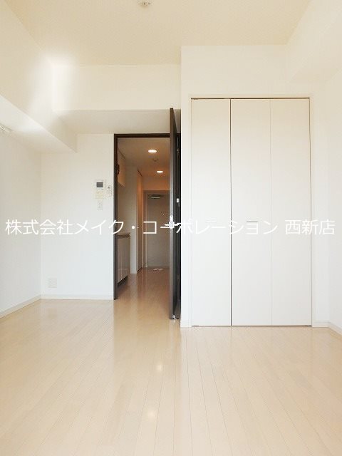 ステイツ姪浜駅前 リビング