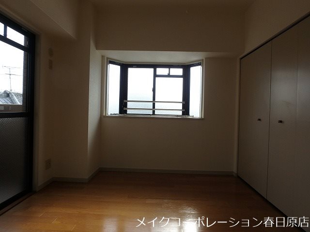 アメニティー春日 ベッドルーム