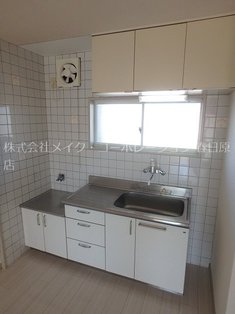 グリーンパーク春日 キッチン