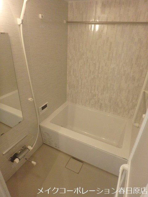 写真は同型タイプ グランソレイユ博多南 風呂画像