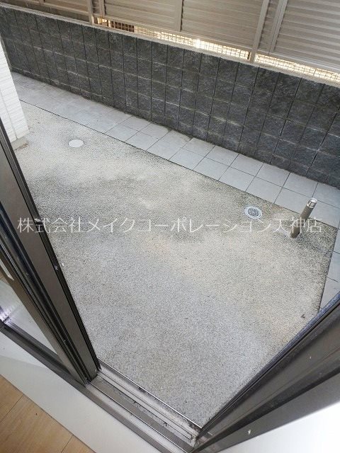 リーヴス薬院 ベランダ