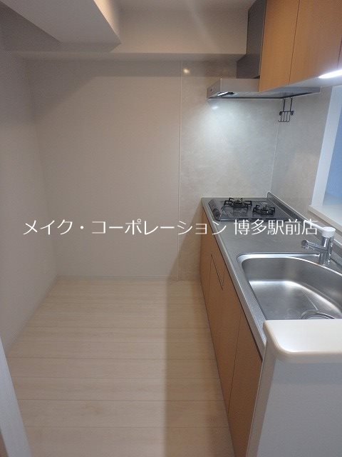 ラクラス呉服町 キッチン