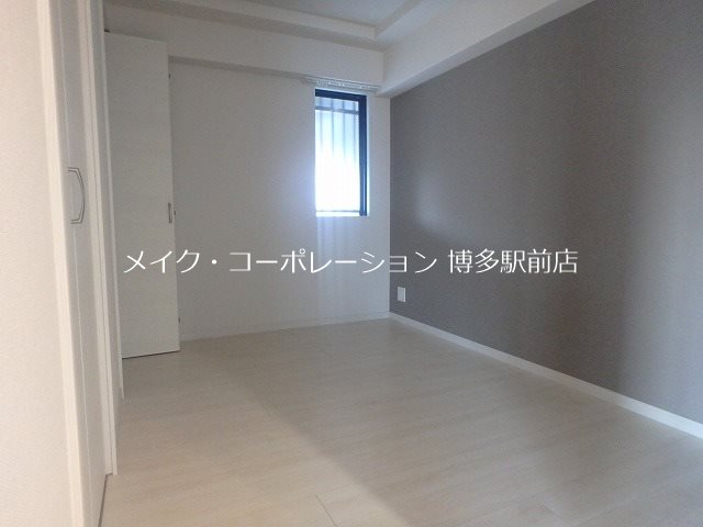 ラクラス呉服町 ベッドルーム