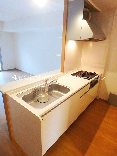 写真は同施工会社のもの(現況優先) ル パルテール城南 キッチン