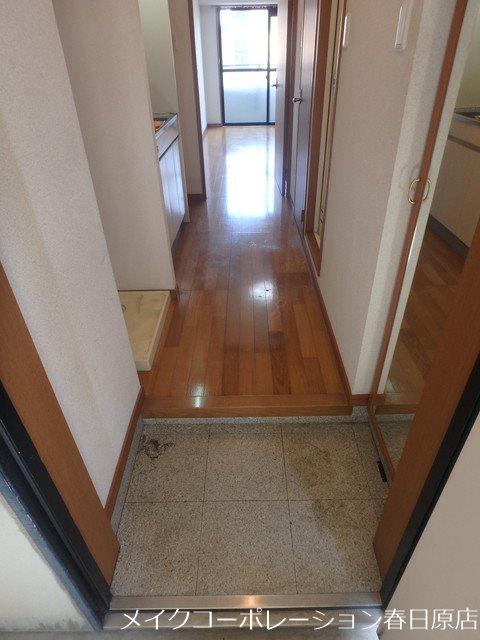 アルメリア白木原 玄関